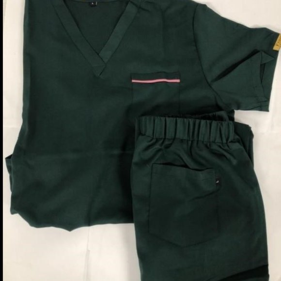 NWOT: 2-PIECE FRONTLINE SCRUB SUITS - Picture 1 of 2